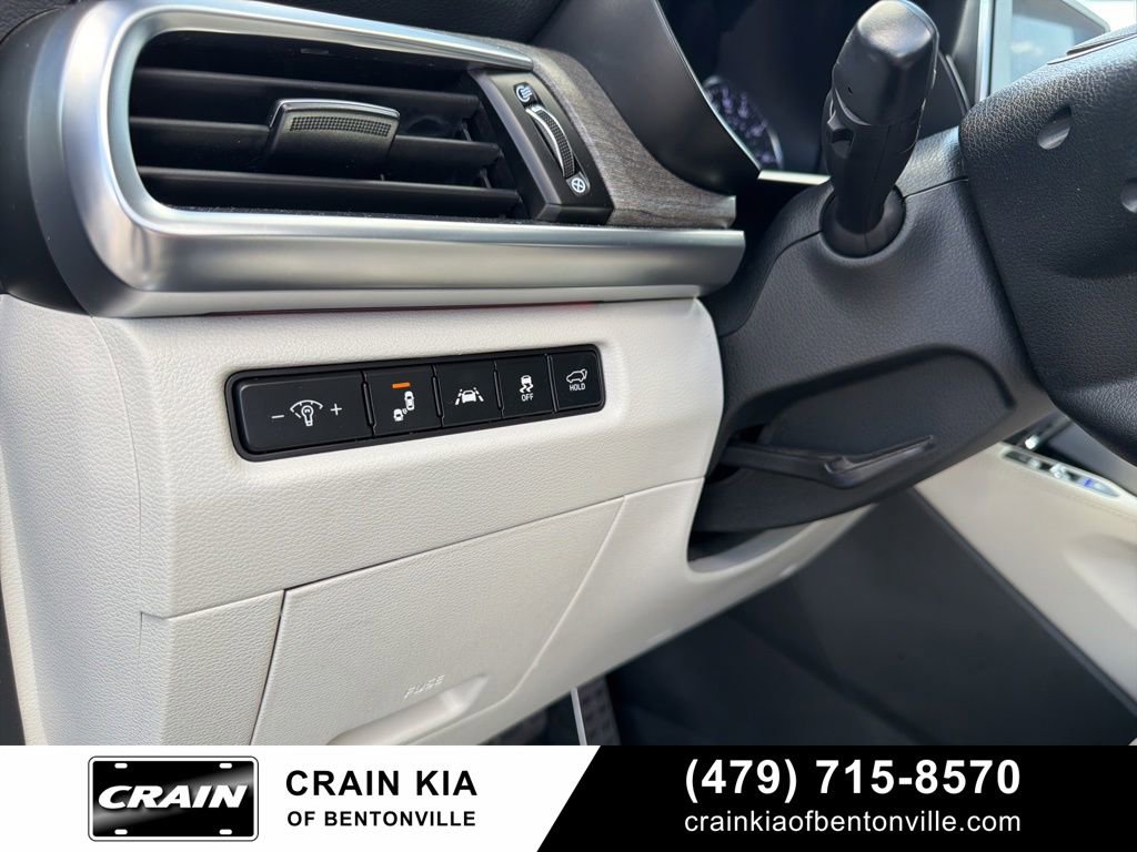 Certified 2022 Kia Telluride SX w/ SX Prestige Package AWD/4WD image 10