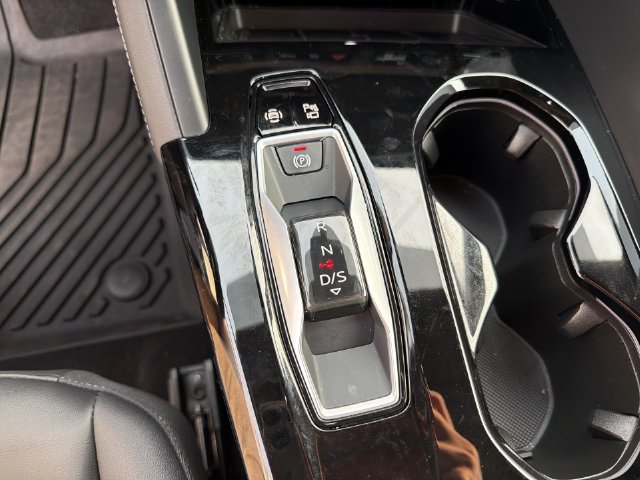 Used 2025 Audi Q5 Premium w/ Convenience Package AWD/4WD image 23