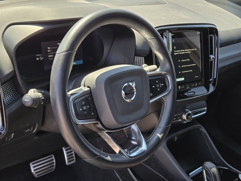 Used 2021 Volvo XC40 P8 Recharge AWD/4WD image 18