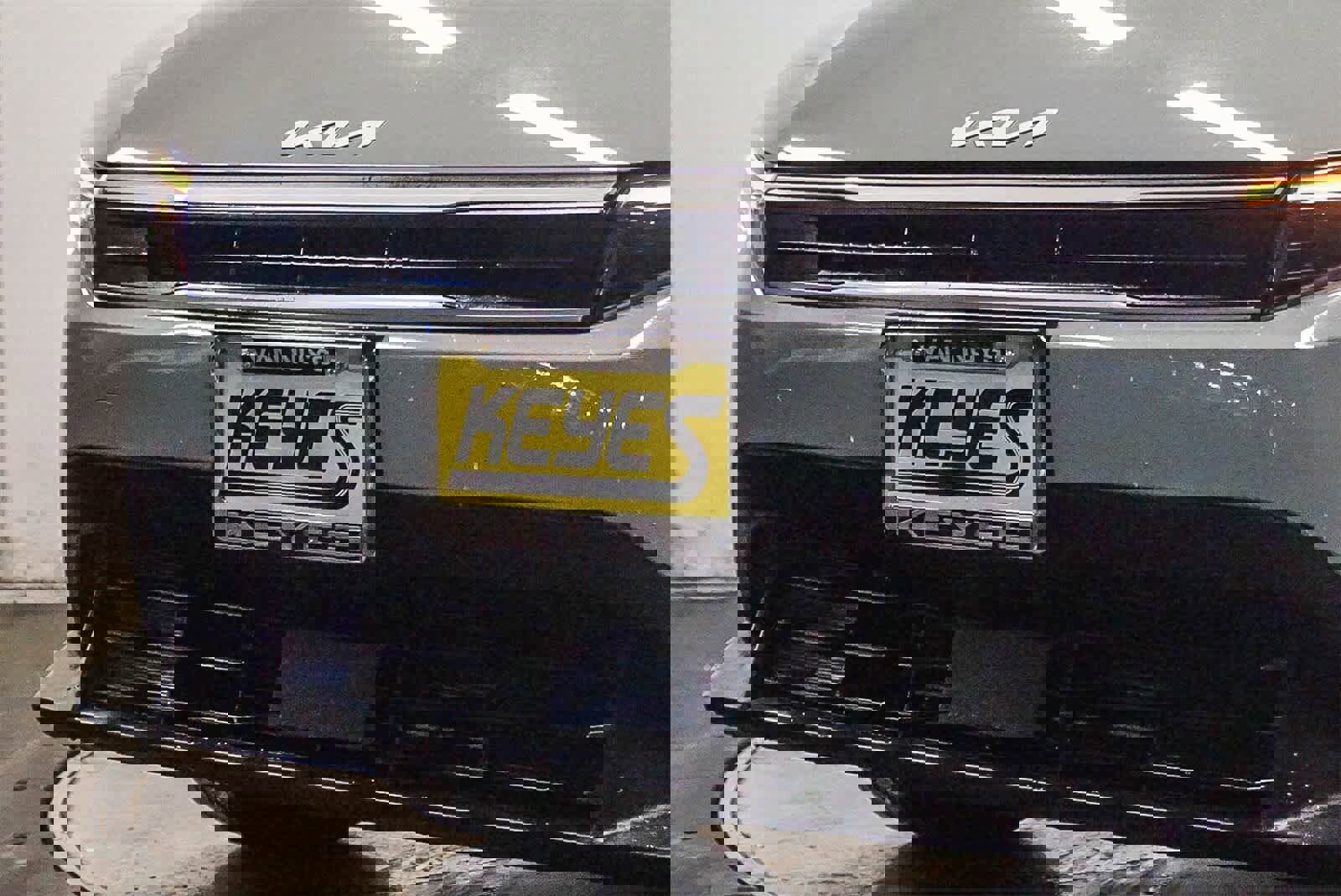 Used 2025 Kia K4 LXS image 8