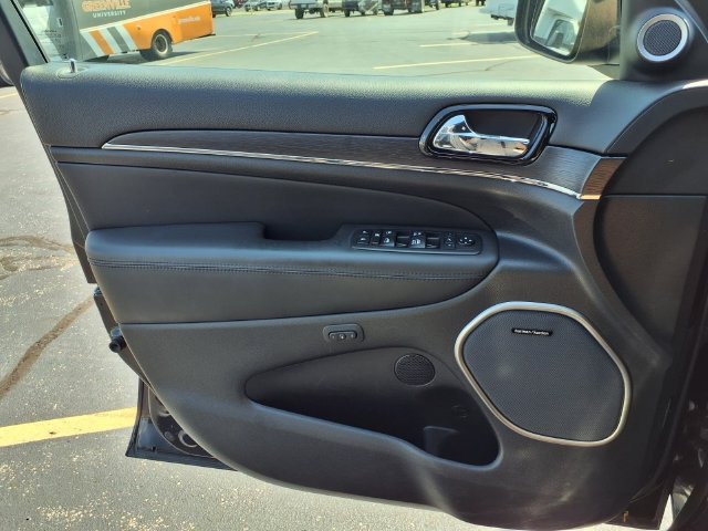 Used 2019 Jeep Grand Cherokee High Altitude AWD/4WD image 16