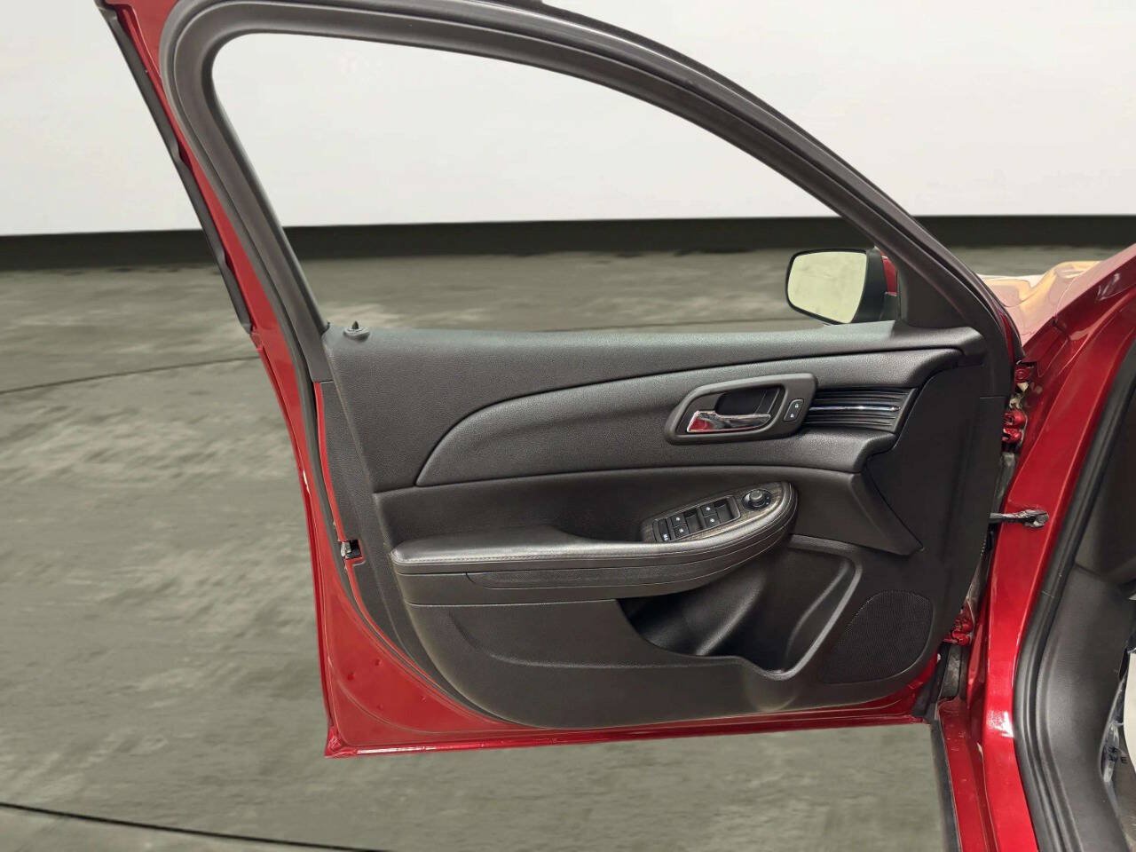 Used 2014 Chevrolet Malibu LT FWD image 13