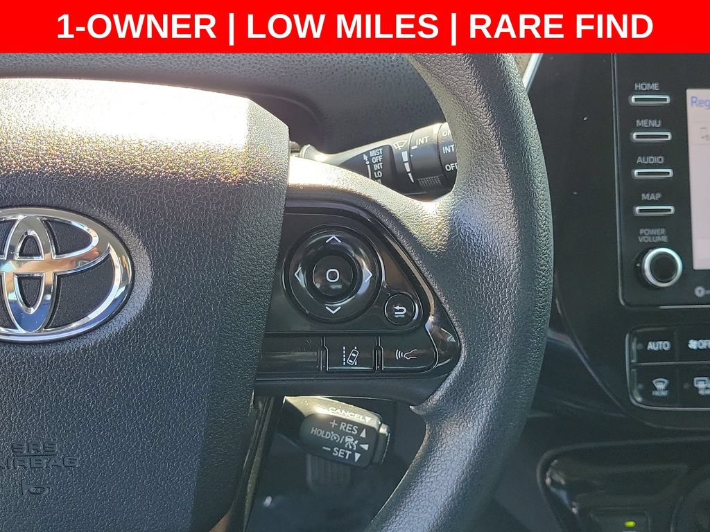 Used 2022 Toyota Prius LE FWD image 27