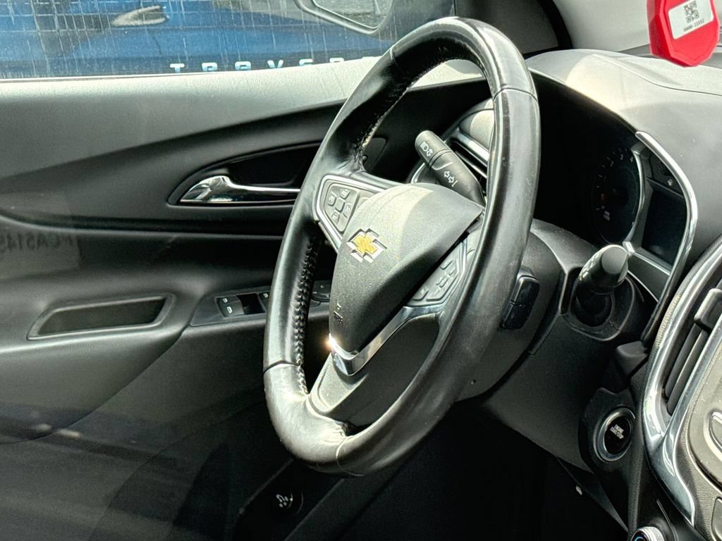 Used 2019 Chevrolet Equinox LT FWD image 11