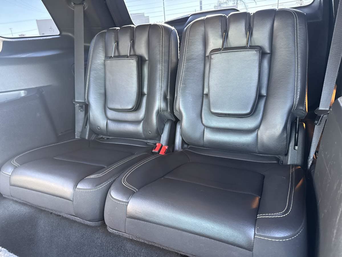 Used 2014 Ford Explorer Sport w/ Equipment Group 401A AWD/4WD image 16