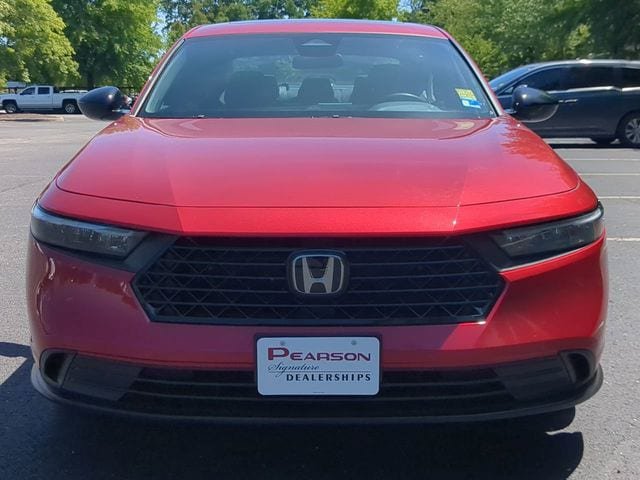 Used 2025 Honda Accord Sport image 8