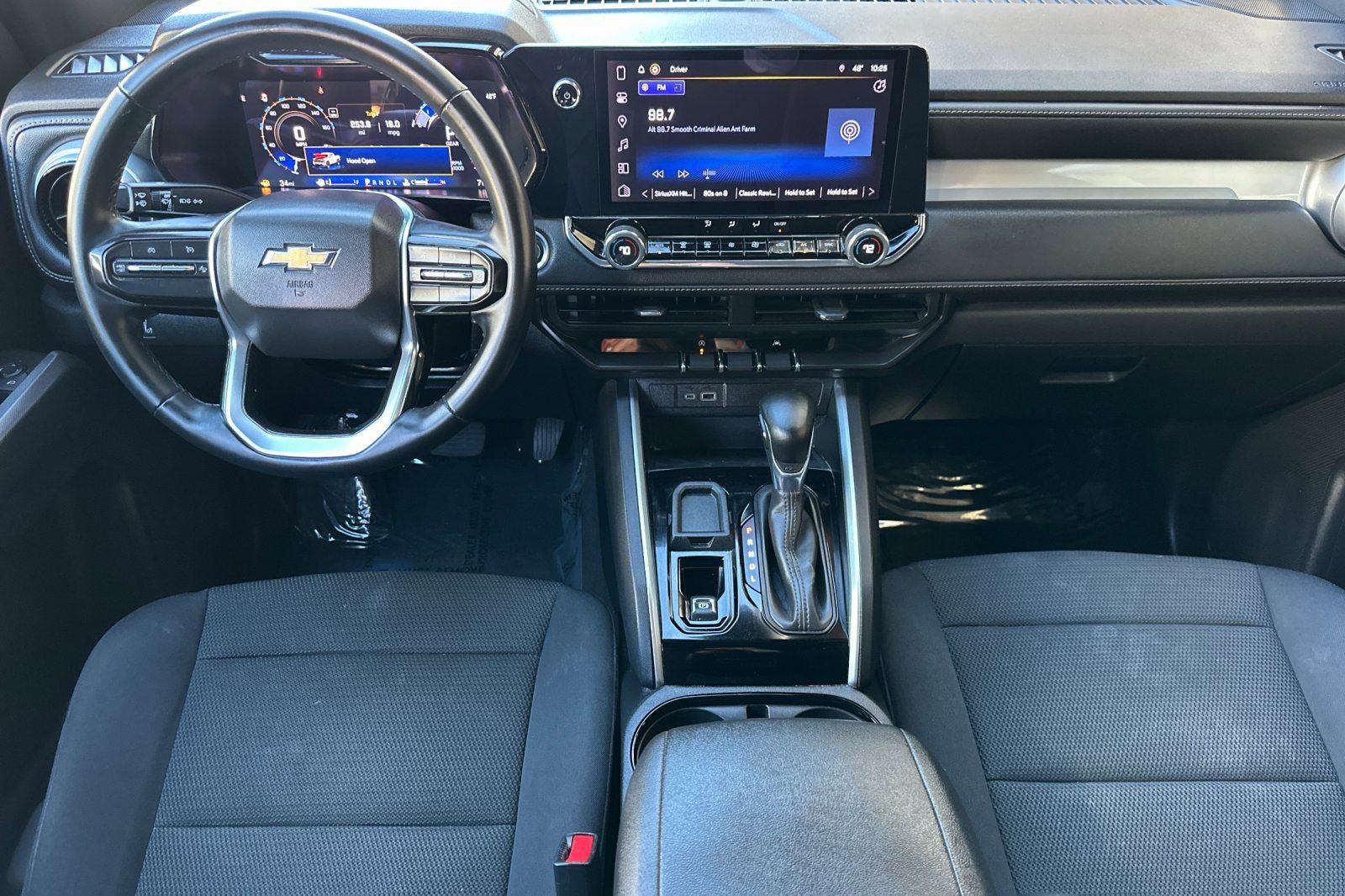 Certified 2024 Chevrolet Colorado LT w/ LT Convenience Package image 16