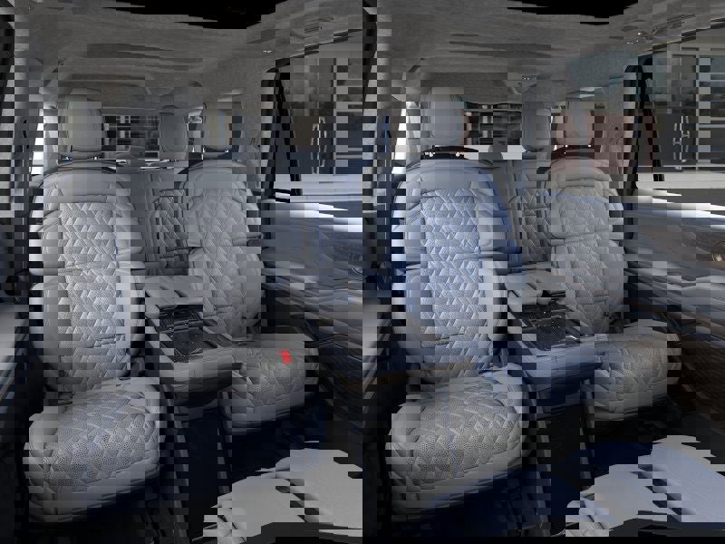 New 2026 Lincoln Navigator L Black Label w/ Black Label Special Edition image 11