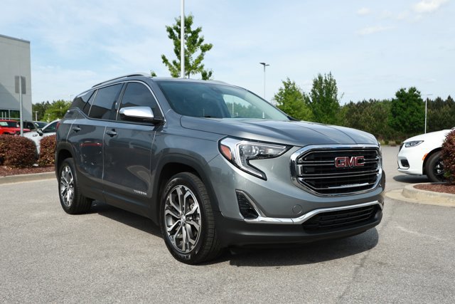 Used 2021 GMC Terrain SLT w/ LPO, Bright Accent Package FWD image 4