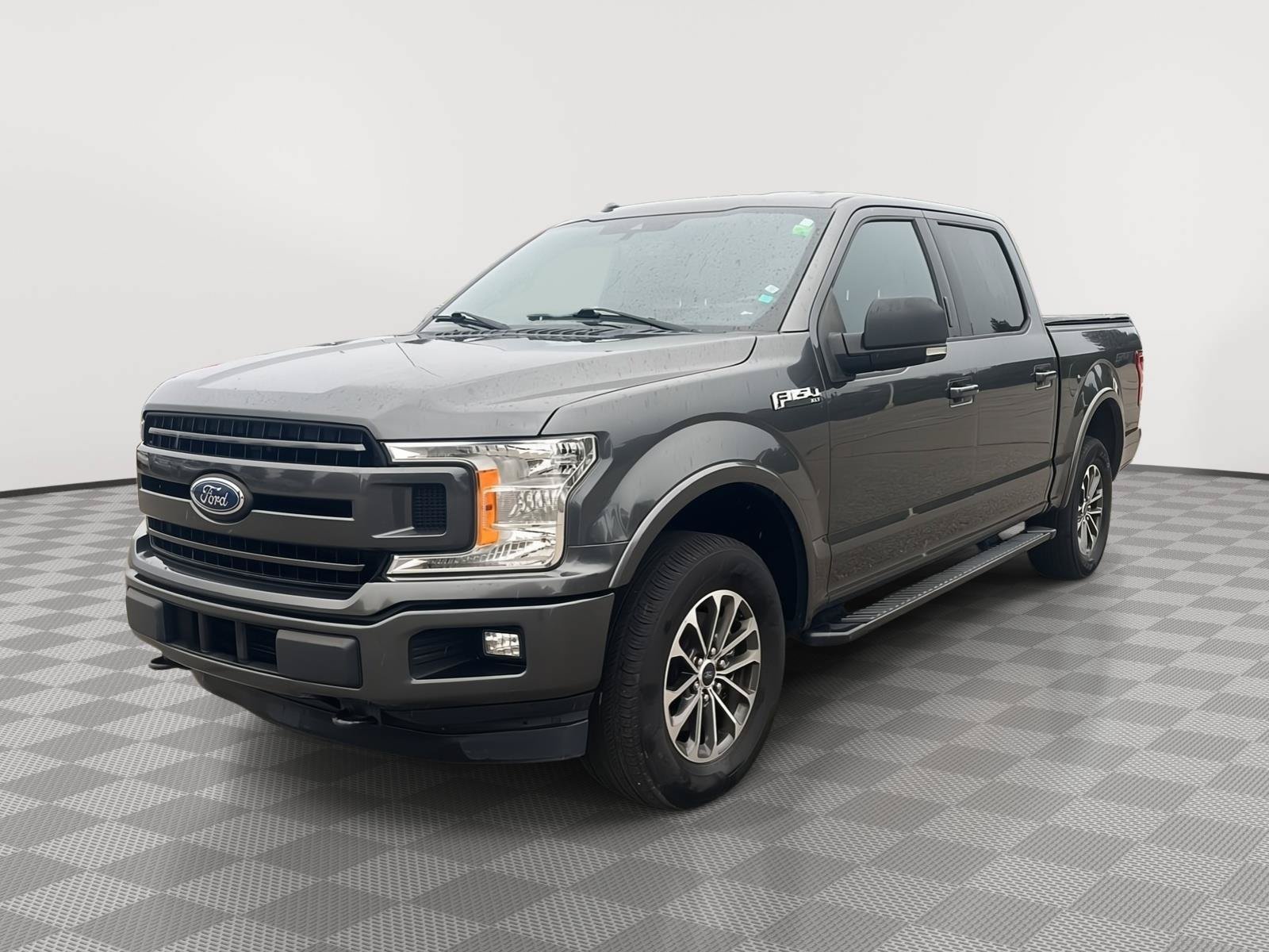Used 2019 Ford F150 XLT w/ Equipment Group 302A Luxury AWD/4WD image 26