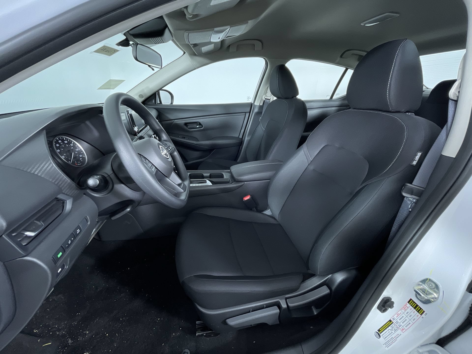 Certified 2025 Nissan Sentra S FWD image 14