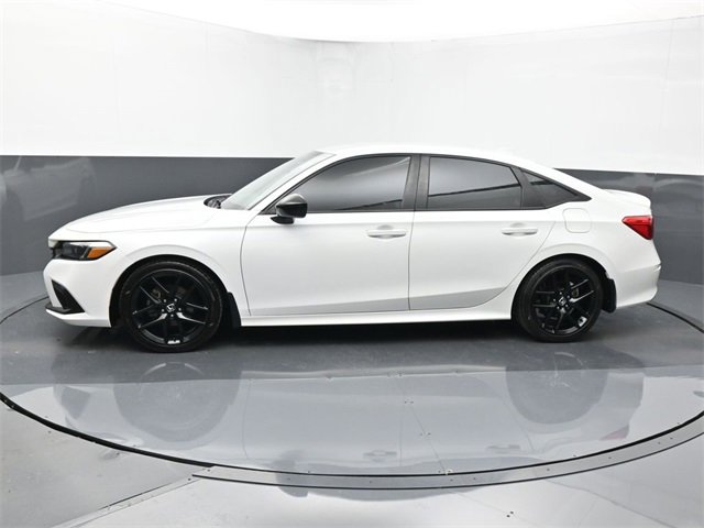 Used 2023 Honda Civic Sport image 2