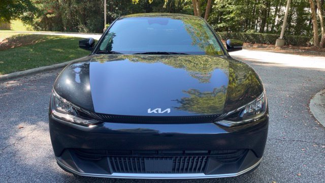 Used 2024 Kia EV6 Light AWD/4WD image 3