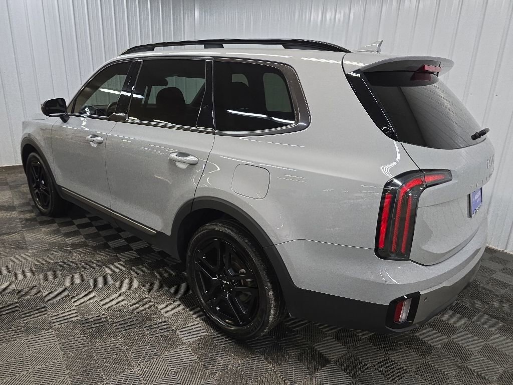 Used 2023 Kia Telluride EX X-Line AWD/4WD image 9
