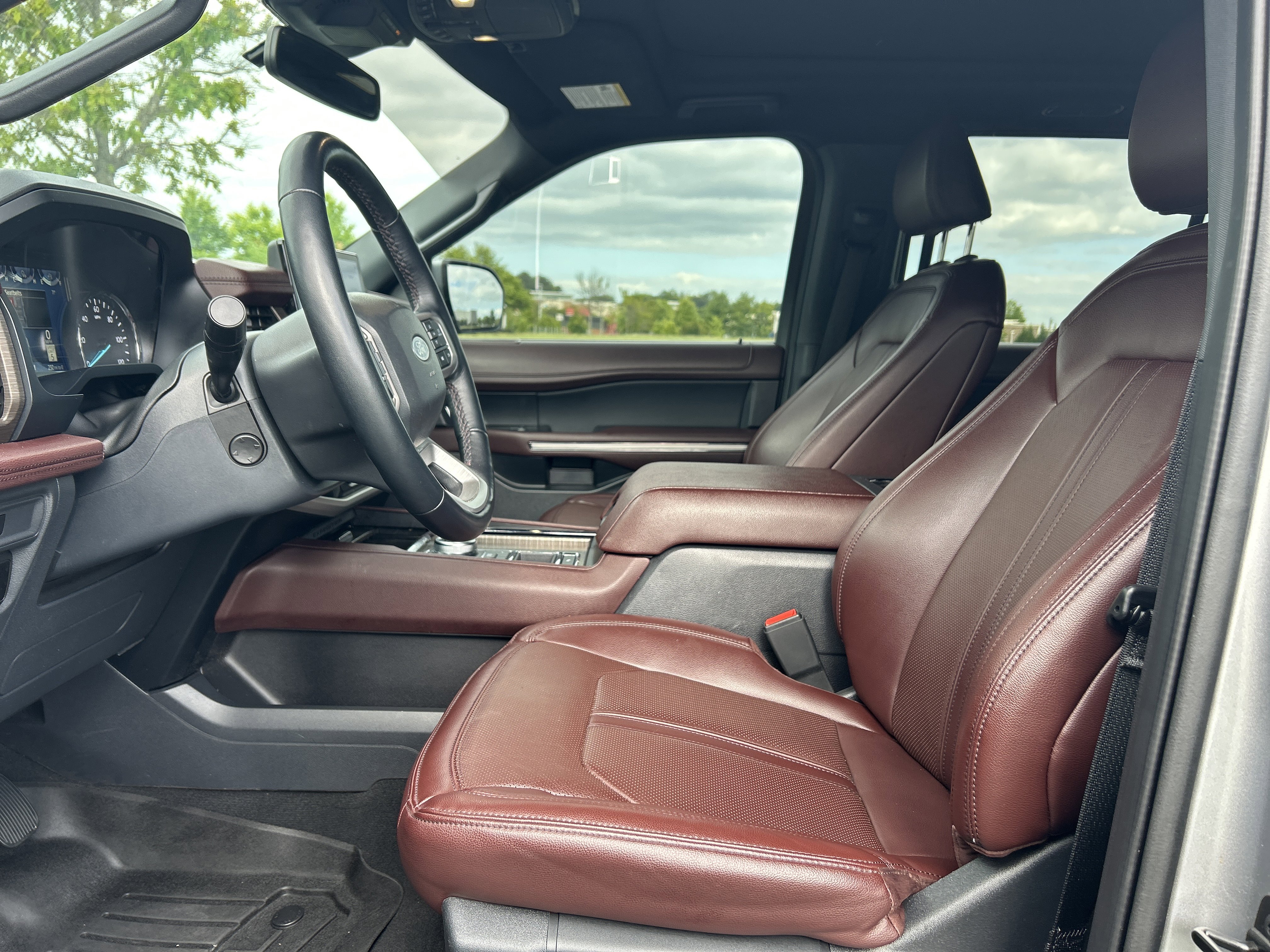 Used 2023 Ford Expedition Max Limited RWD image 30
