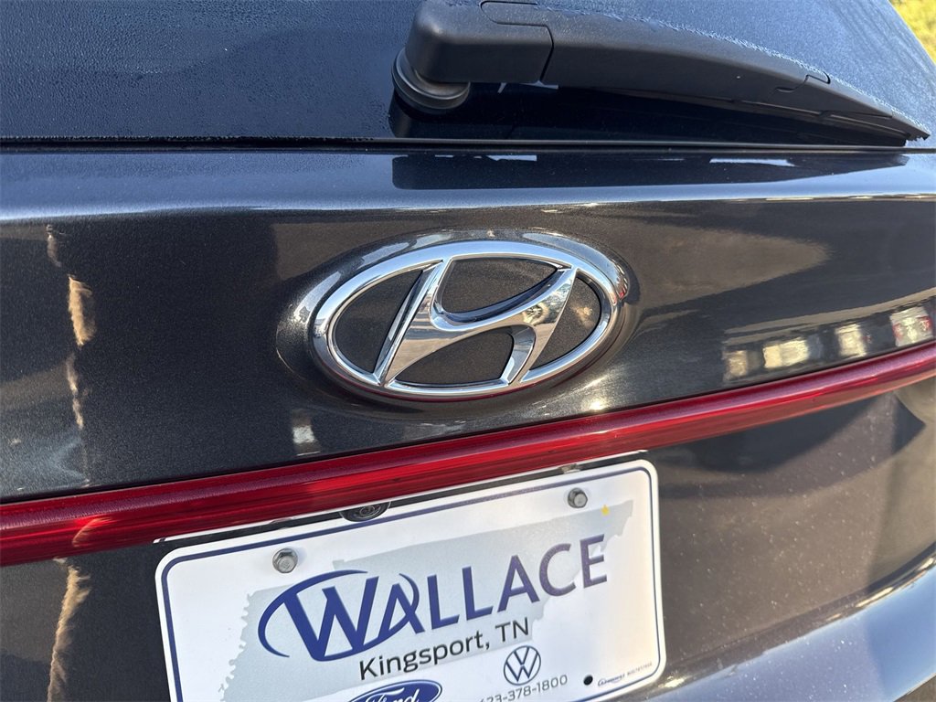 Used 2022 Hyundai Santa Fe SEL w/ Convenience + Premium Package image 6