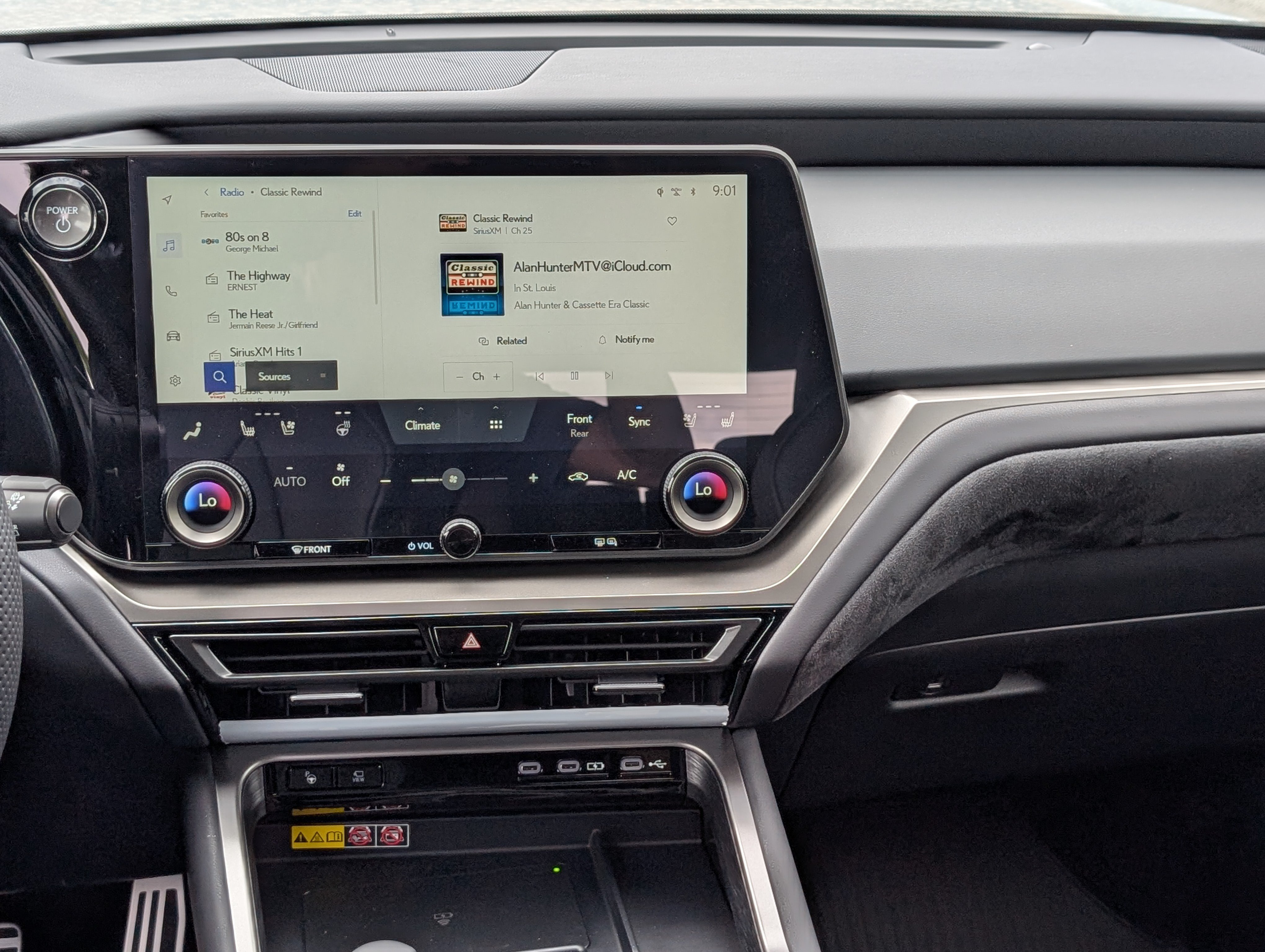 New 2026 Lexus TX 500h AWD image 17