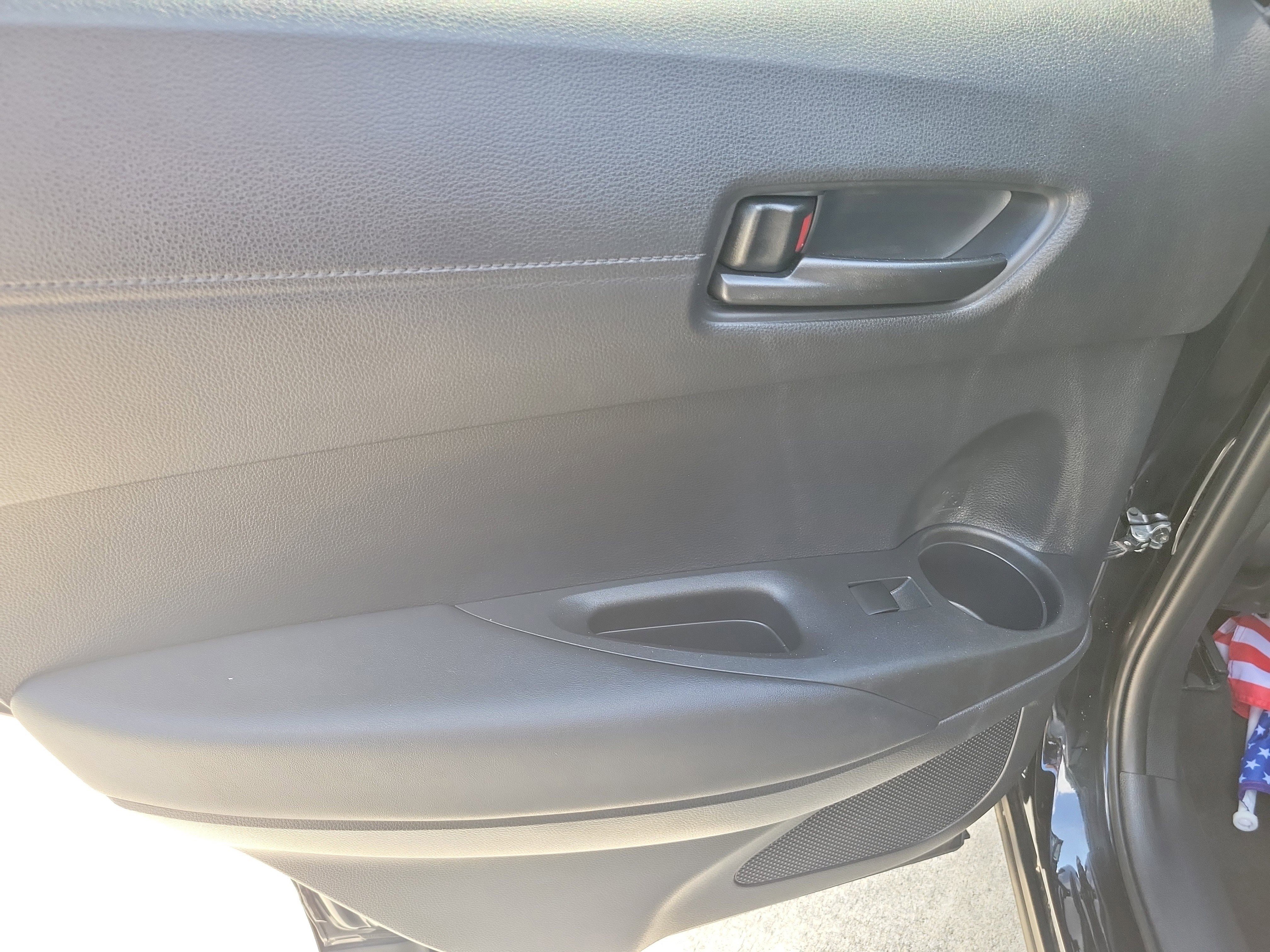 Certified 2022 Toyota Corolla Cross LE FWD image 11