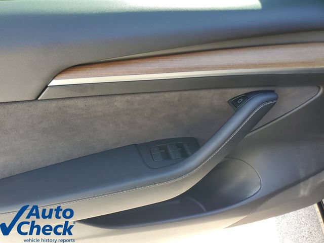 Used 2022 Tesla Model 3 Long Range AWD/4WD image 18