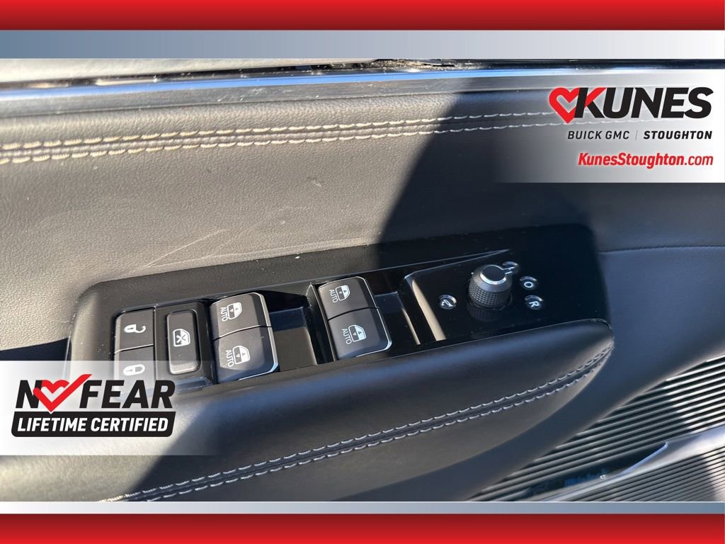 Used 2023 Jeep Grand Wagoneer Series II w/ Flexible Seating Group image 20