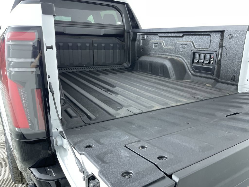 New 2025 GMC Sierra EV Denali image 26