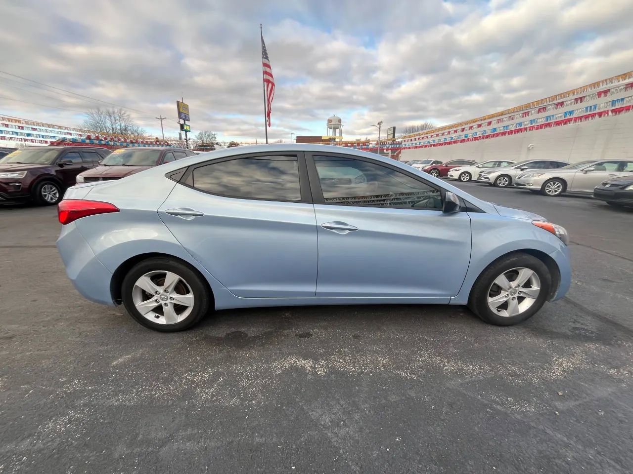 Used 2012 Hyundai Elantra GLS w/ Preferred Pkg 3 image 7