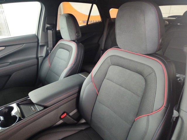 New 2025 Chevrolet Blazer EV RS image 18