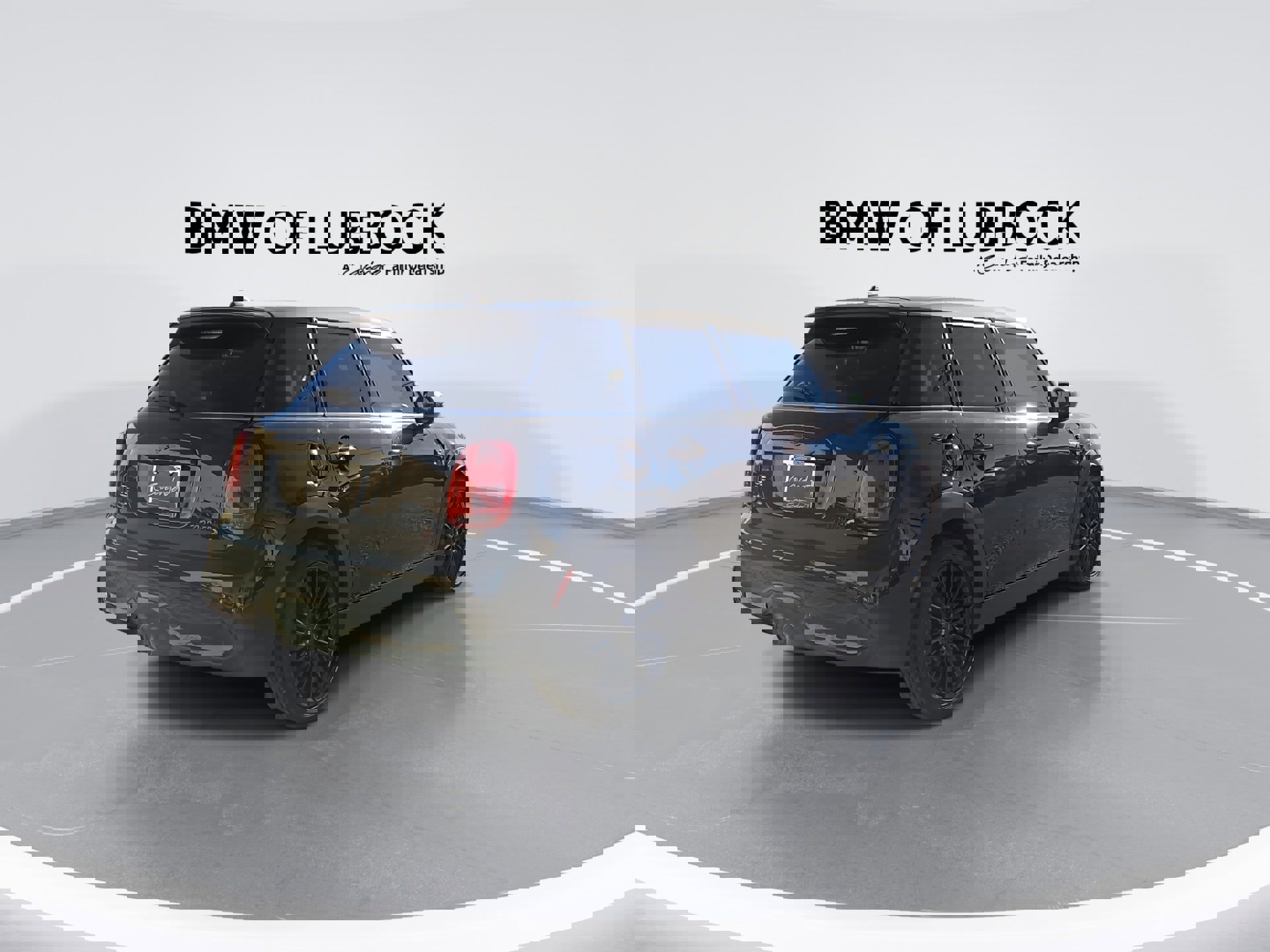 Used 2022 MINI Cooper S w/ Premium Package image 8