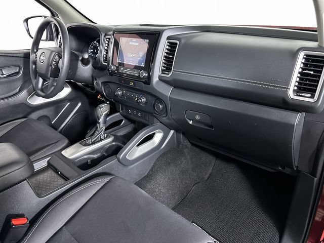 Used 2022 Nissan Frontier SV w/ Technology Package RWD image 30