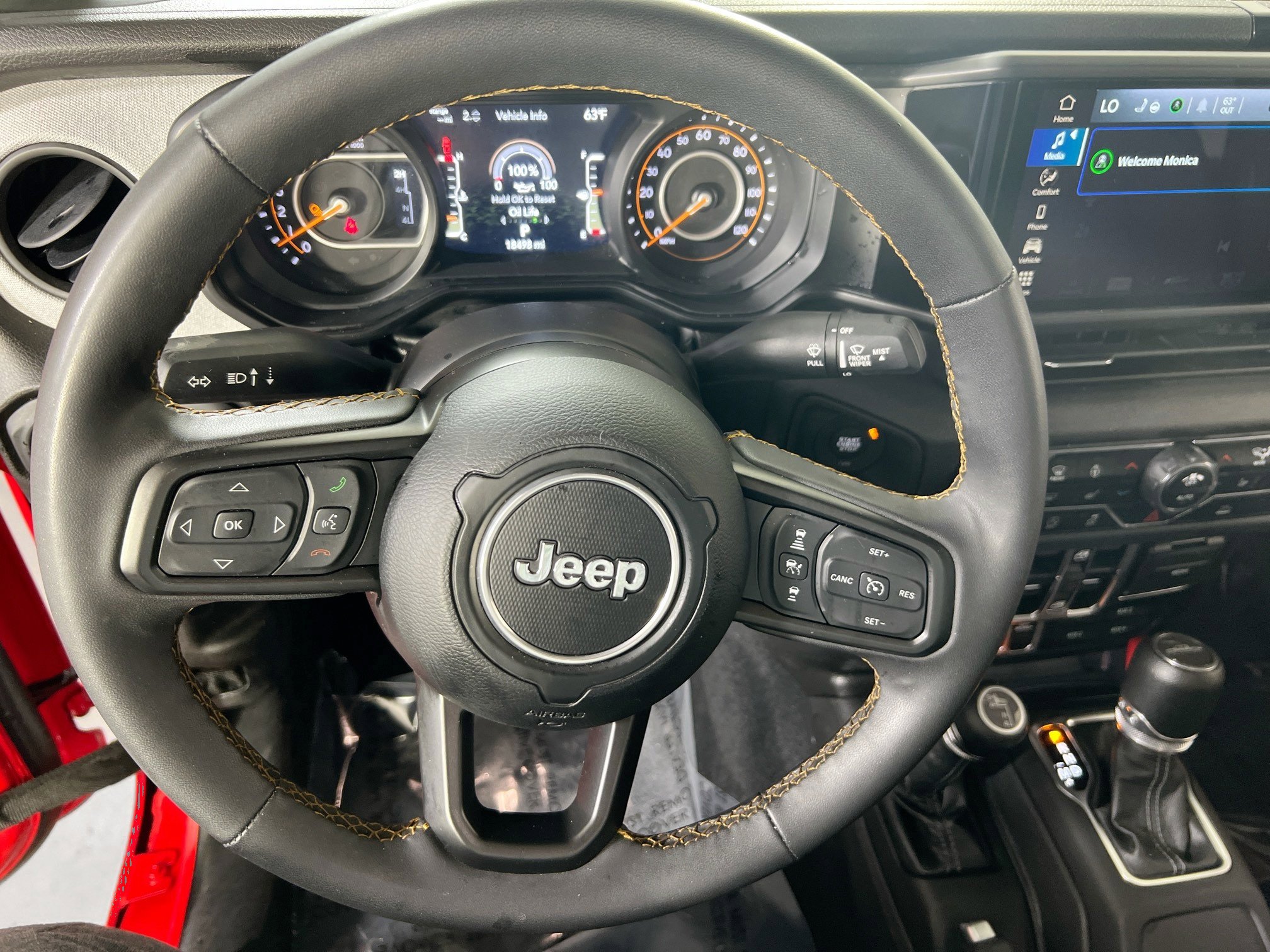 Used 2024 Jeep Gladiator Sport image 11