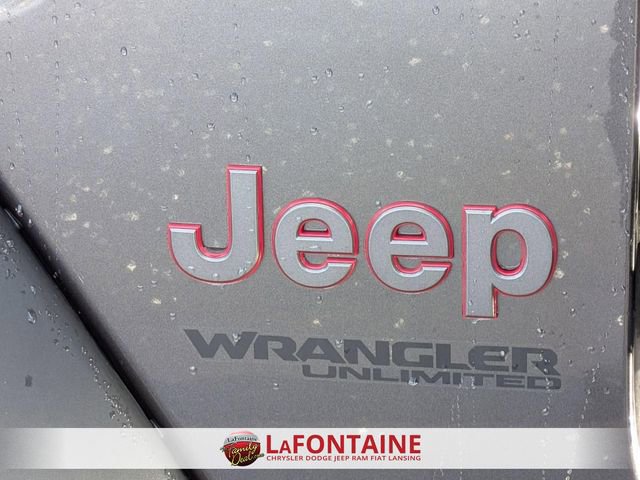 Used 2022 Jeep Wrangler Unlimited Rubicon AWD/4WD image 9
