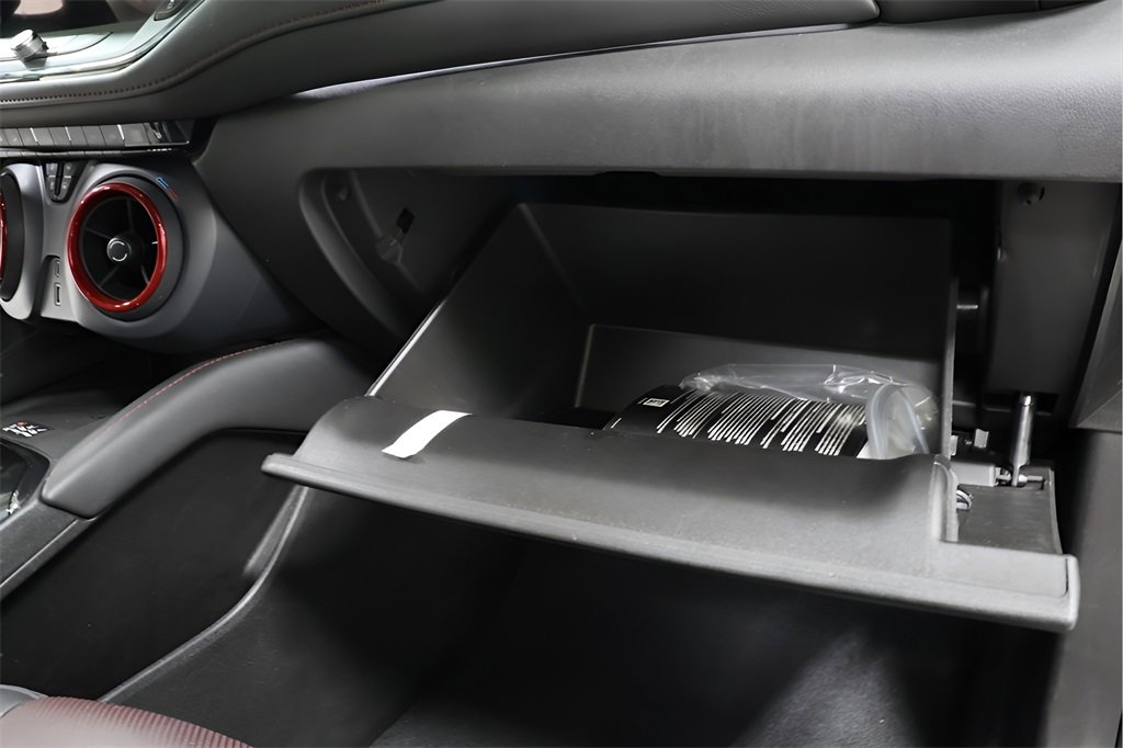 Used 2025 Chevrolet Blazer RS image 32