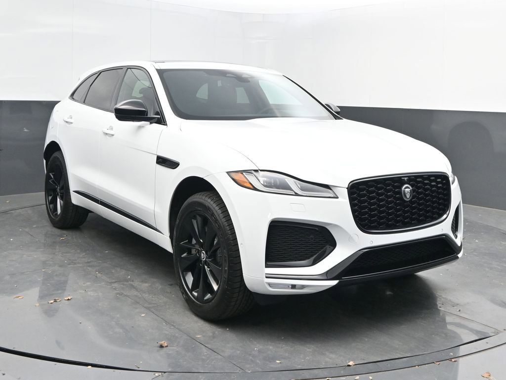 New 2026 Jaguar F-PACE R-Dynamic S image 9