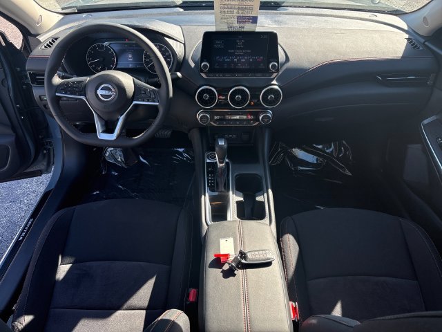 Certified 2025 Nissan Sentra SR w/ Midnight Edition FWD image 15