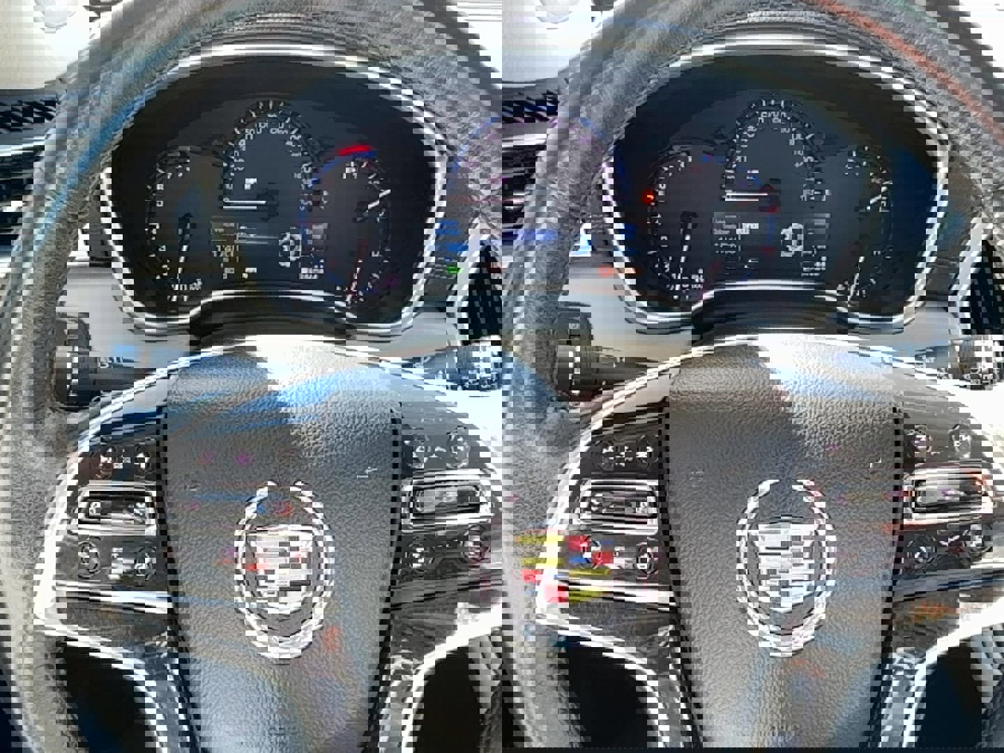 Used 2014 Cadillac SRX Luxury w/ Driver Awareness Package image 24