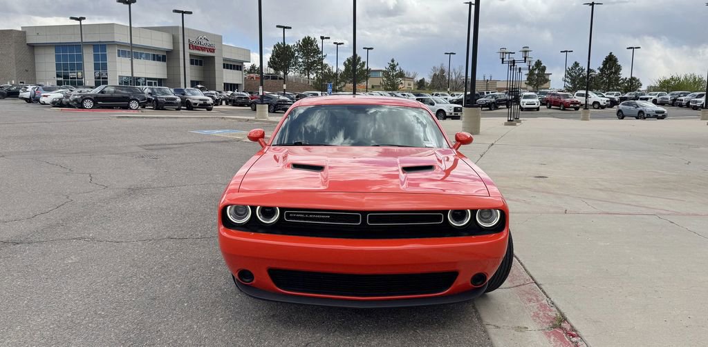 Used 2021 Dodge Challenger SXT RWD image 3