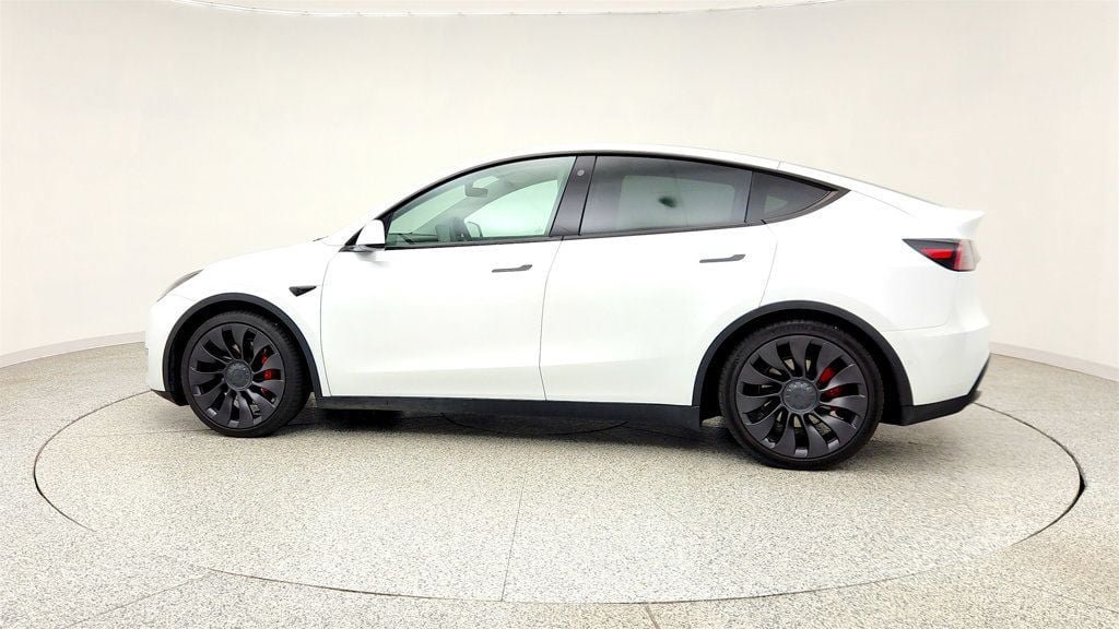 Used 2022 Tesla Model Y Performance AWD/4WD image 8