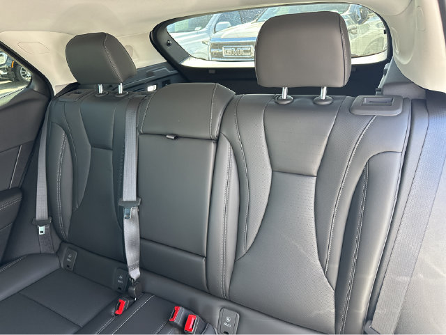 New 2026 Buick Envision Preferred AWD/4WD image 17