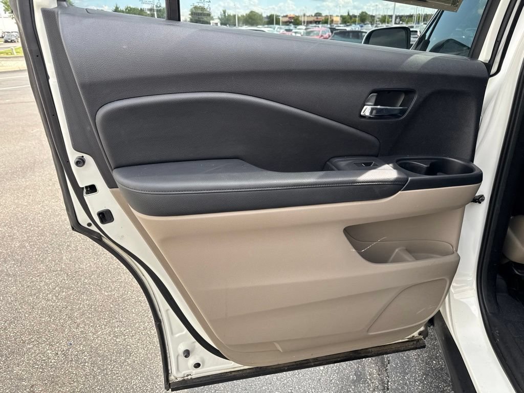 Used 2019 Honda Pilot EX image 32