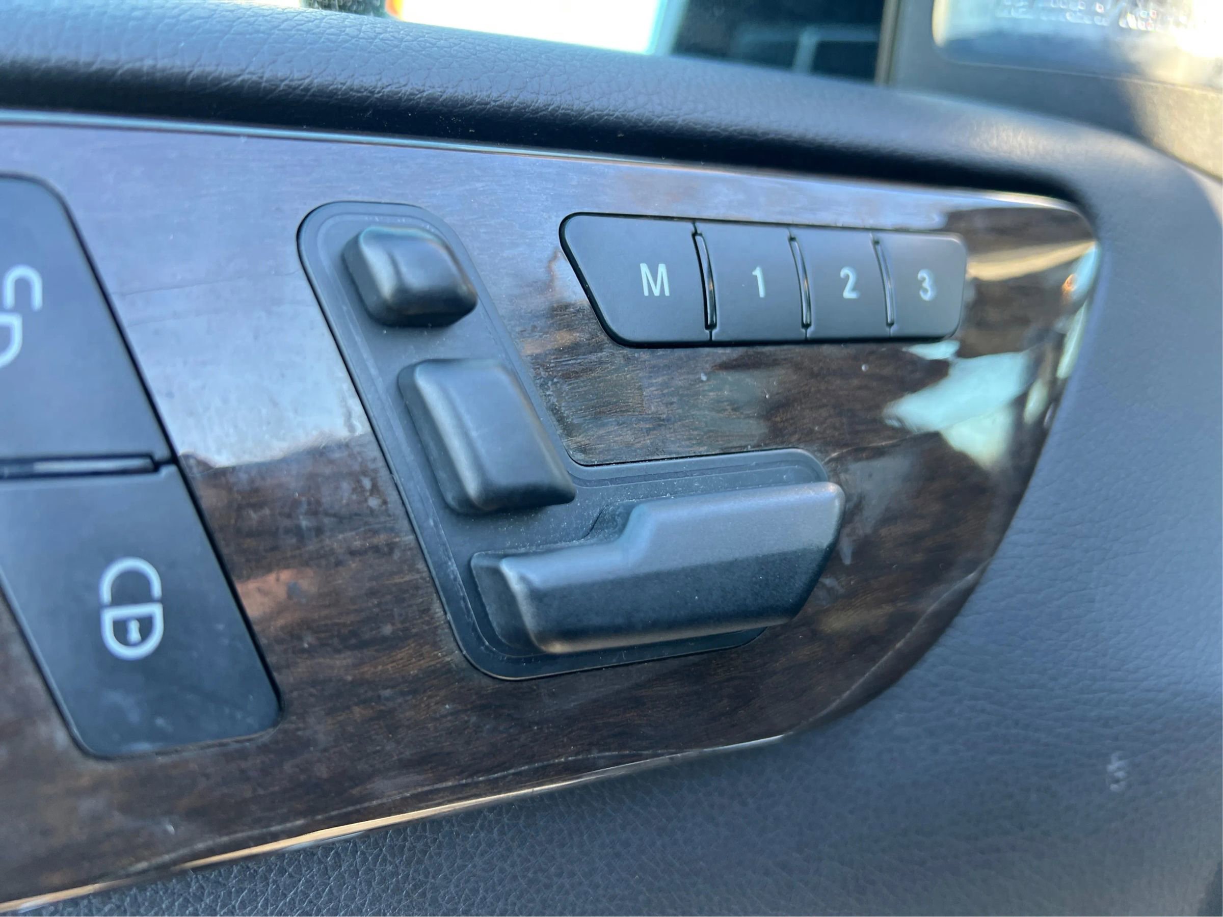 Used 2015 Mercedes-Benz ML 350 4MATIC image 36