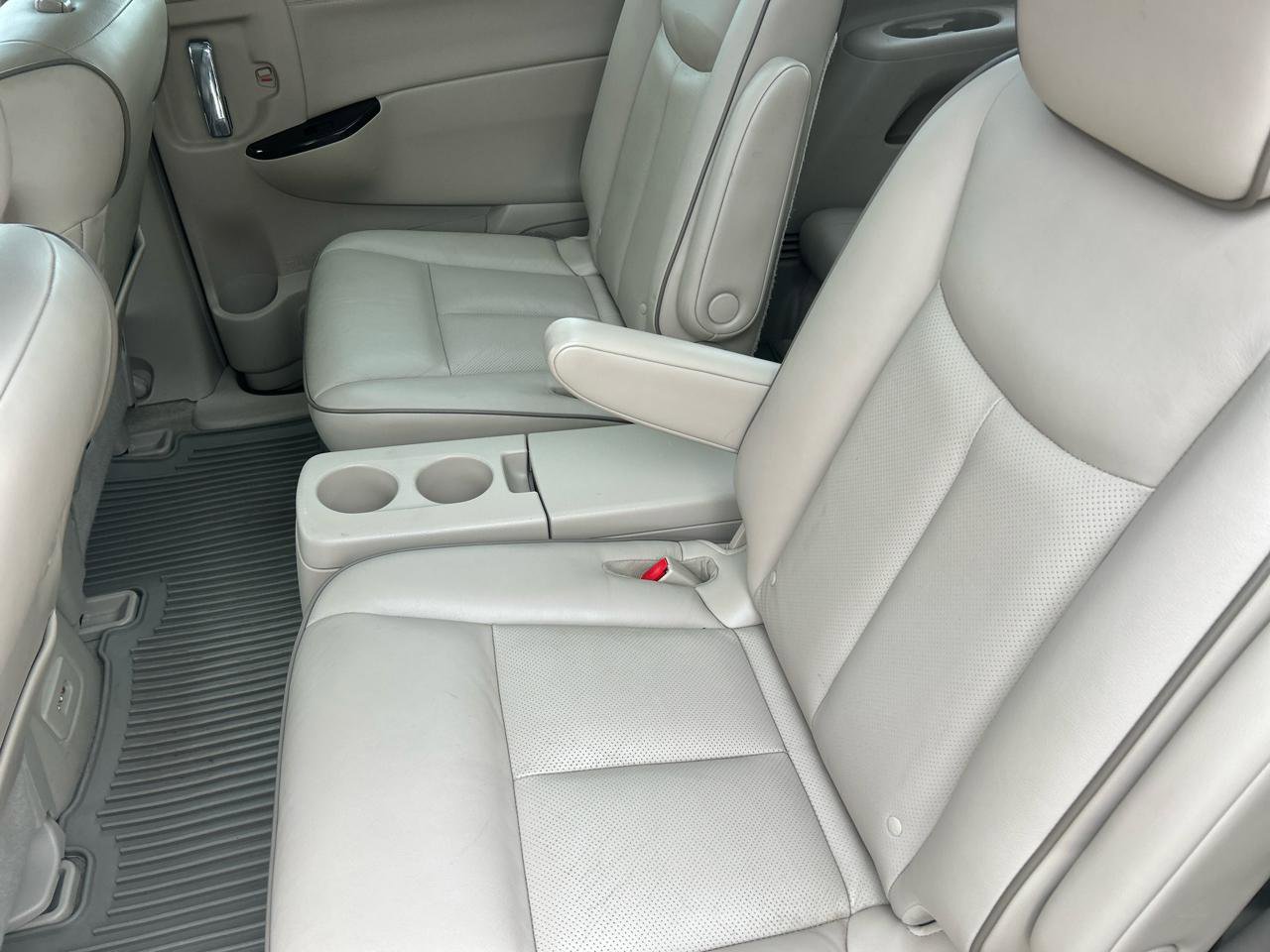 Used 2012 Nissan Quest LE image 11