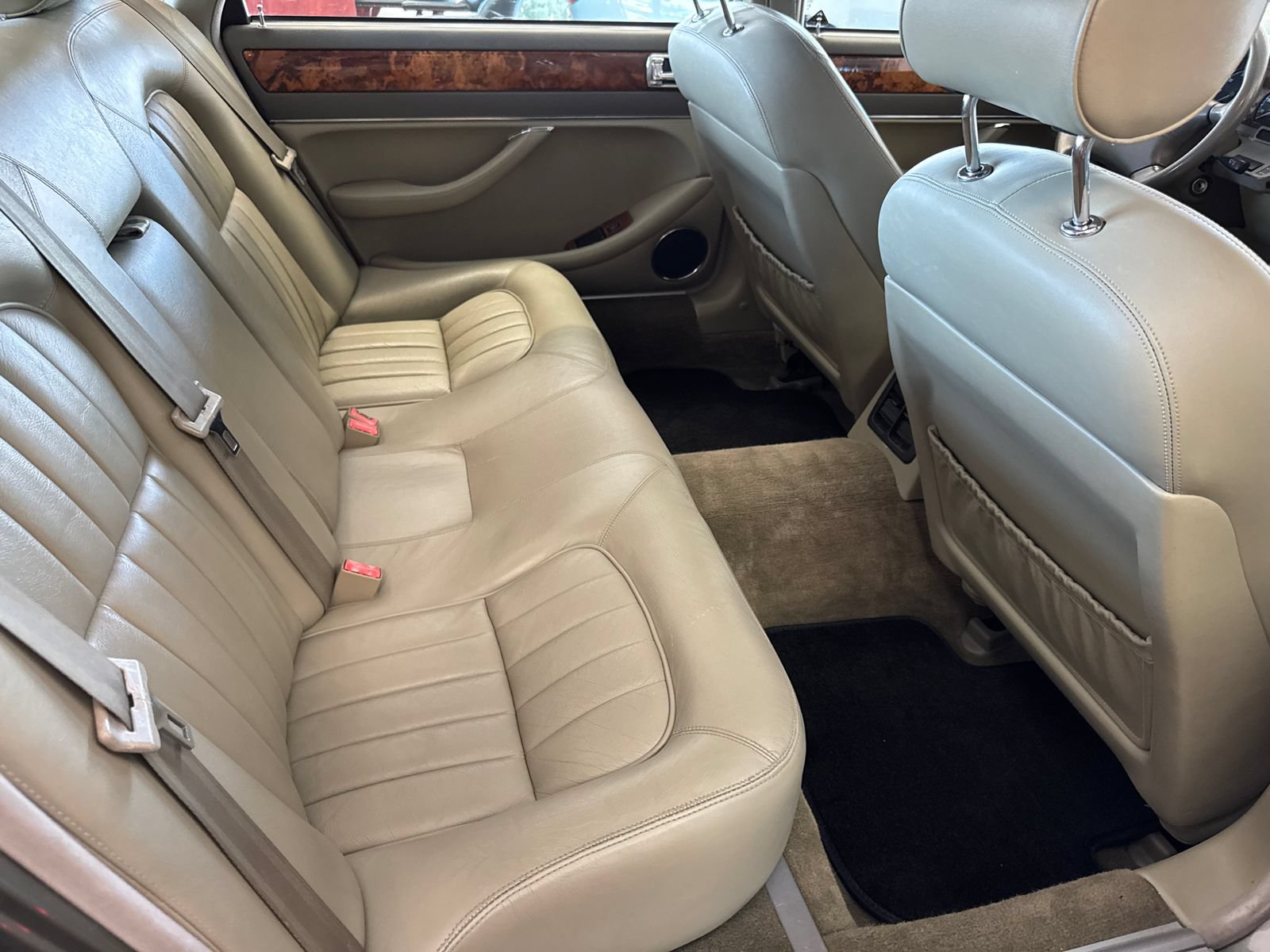Used 1997 Jaguar XJ6 L RWD image 13