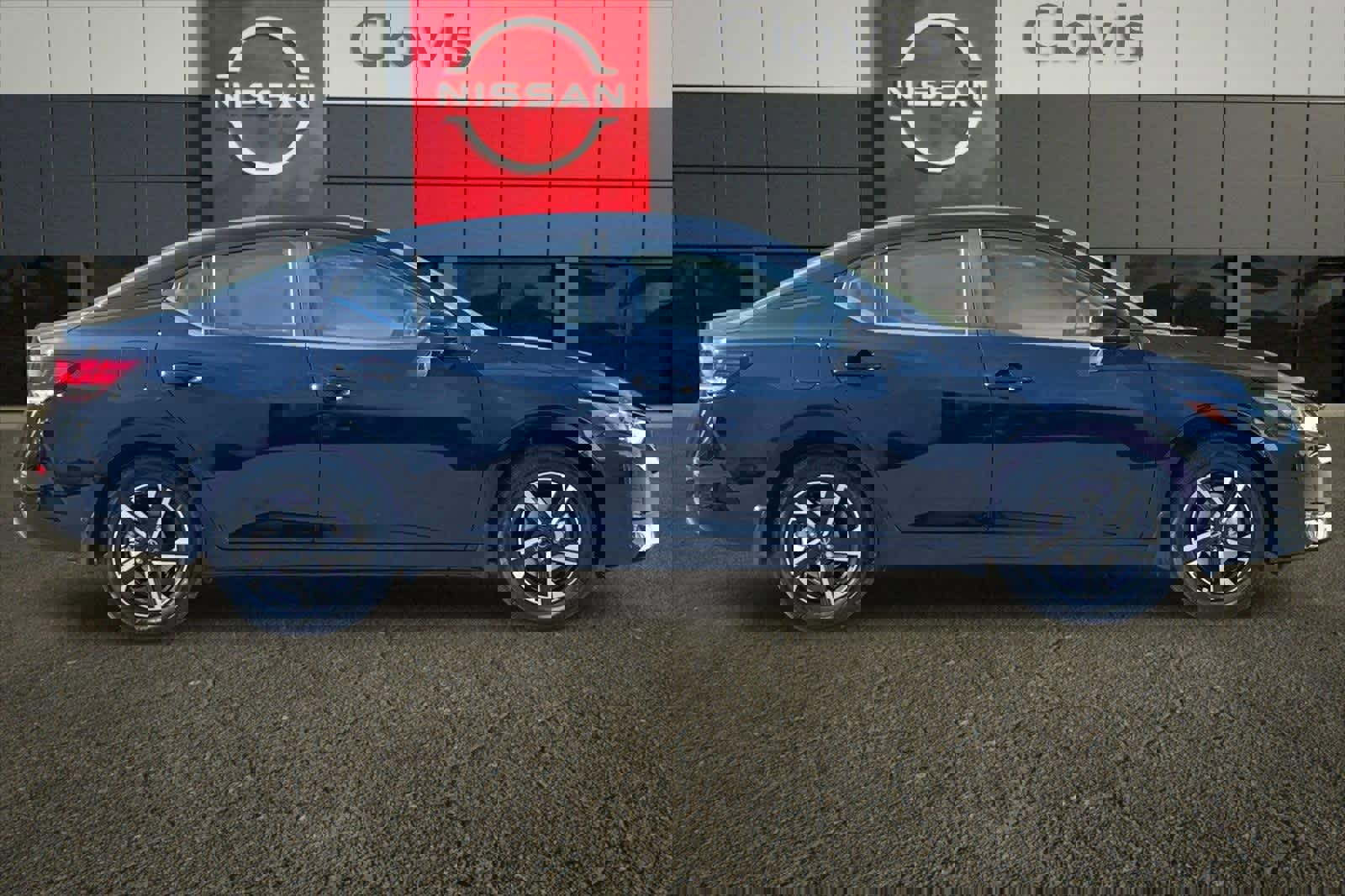 New 2025 Nissan Sentra SV image 9