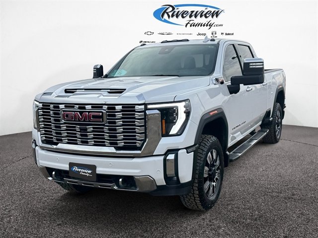 Used 2024 GMC Sierra 3500 Denali w/ Denali Reserve Package image 1