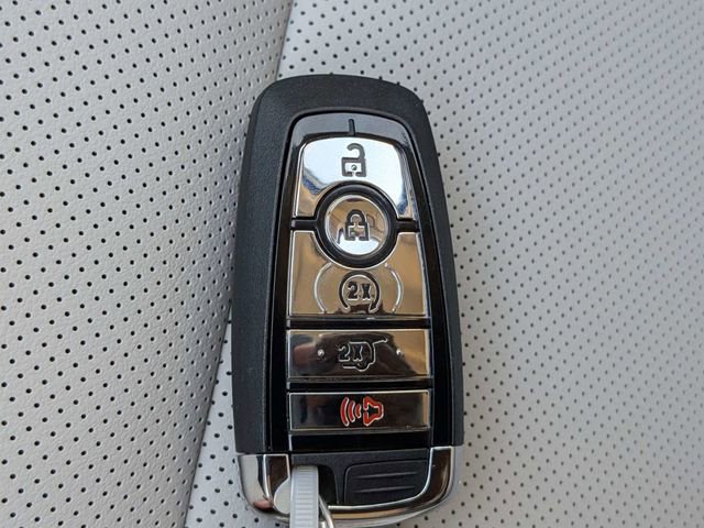 New 2026 Lincoln Aviator 2WD image 30