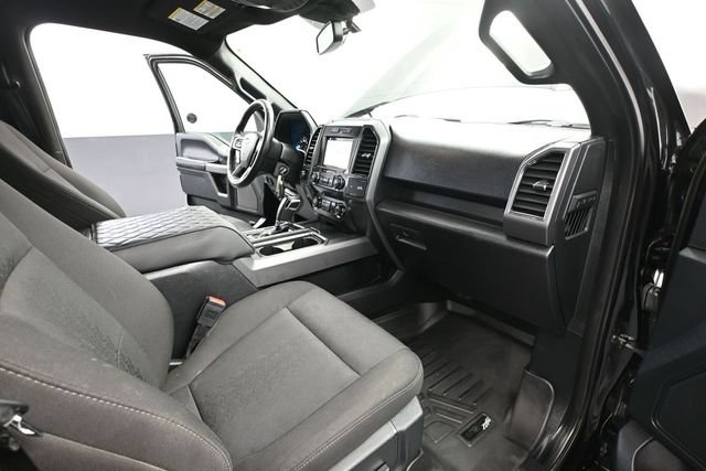 Used 2019 Ford F150 XLT w/ Equipment Group 302A Luxury AWD/4WD image 38
