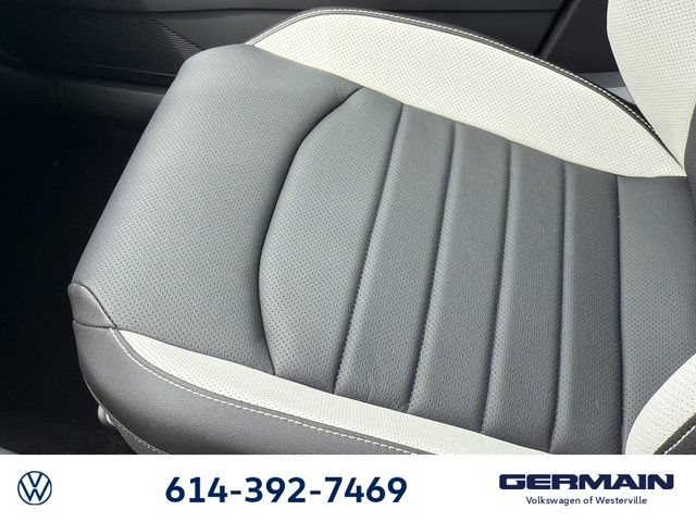 New 2026 Volkswagen Taos SEL AWD/4WD image 29