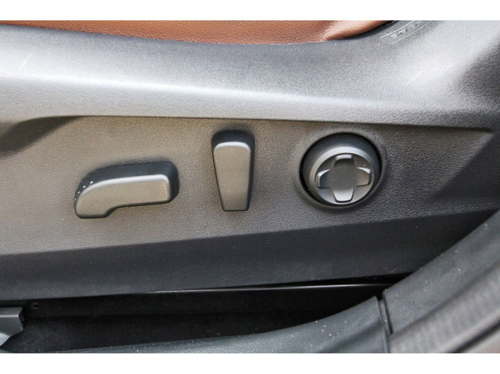 Used 2024 Subaru Outback Touring XT image 27