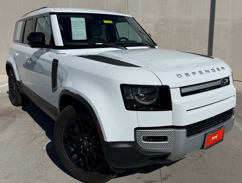 Used 2025 Land Rover Defender 110 S image 1