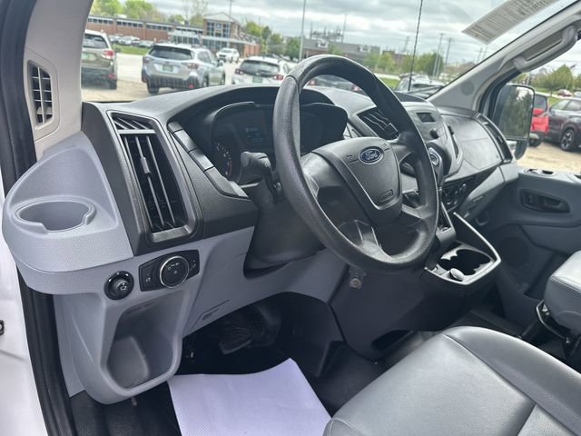 Used 2018 Ford Transit 250 130 Low Roof RWD image 12